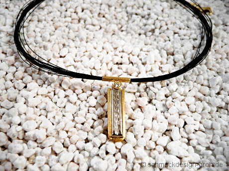 Pferdehaarcollier mit Anhänger Gold Fancy-Brillant